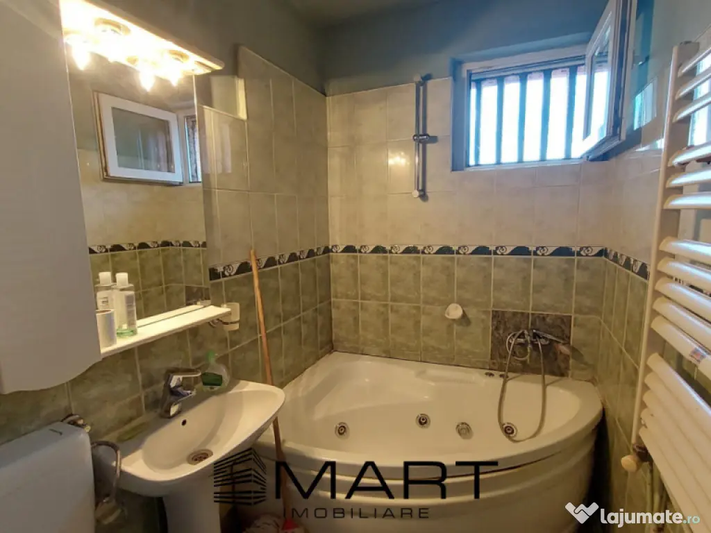 Apartament 3 camere decomandate zona Terezian