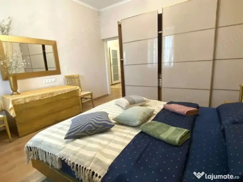 2 camere, pe Calea Mosilor