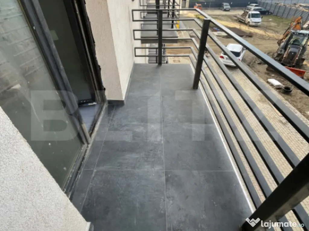 Apartament 3 camere, 65 mp, zona Visani