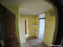 Oportunitate de Investiție: Apartament cu Două Camere deco