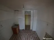 Oportunitate de Investiție: Apartament cu Două Camere deco 