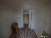 Oportunitate de Investiție: Apartament cu Două Camere deco 