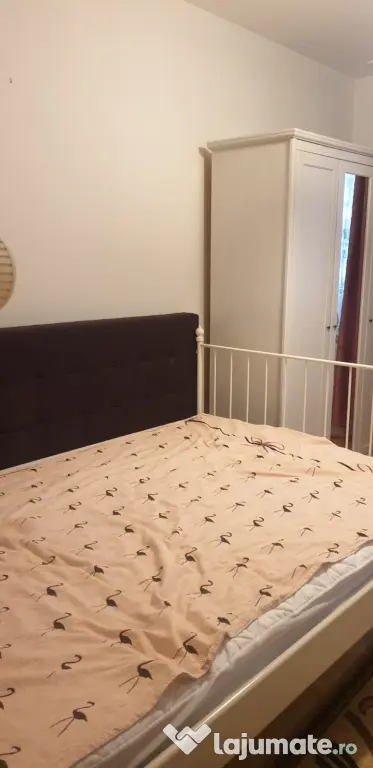 Închiriez Apartament 3 camere, poziționat excelent la metrou Lujerului