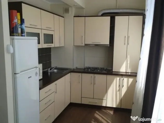 Garsoniera zona Lujerului