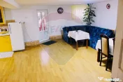Casă / Vilă cu 6 camere de vânzare în zona Oncea 