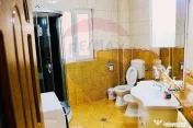 Casă / Vilă cu 6 camere de vânzare în zona Oncea 