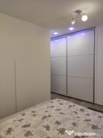 Apartament 3 camere Tractorul-Isaran