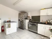 Casa cu 7 dormitoare de inchiriat in Haieu langa Baile 1 Mai 