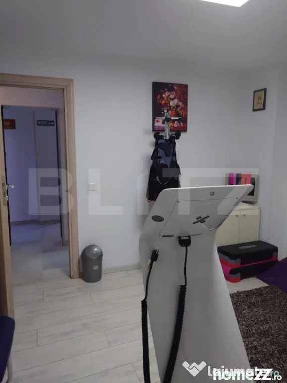 Spatiu comercial, 290 mp, fosta sala de fitness, zona Micro - Targoviste (Dambovita)