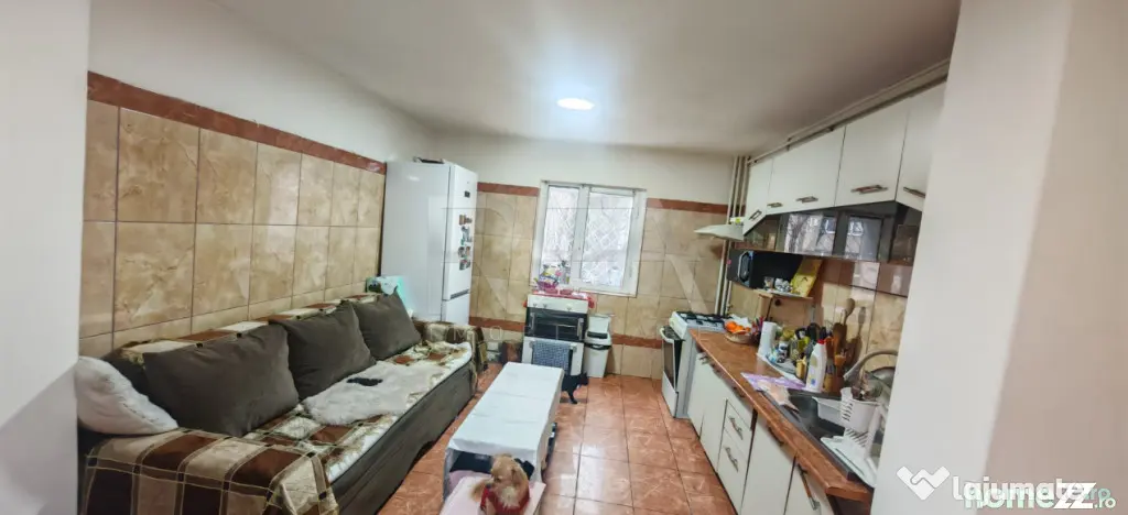 2 camere la 8 minute de mers pe jos de metroul Dristor 1