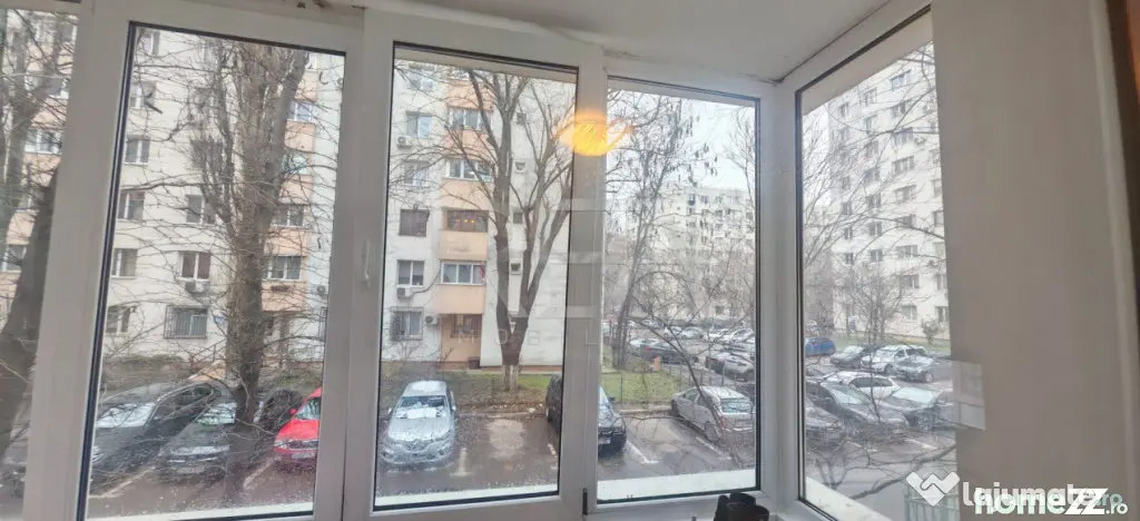 2 camere la 8 minute de mers pe jos de metroul Dristor 1