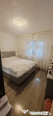 2 camere la 8 minute de mers pe jos de metroul Dristor 1 
