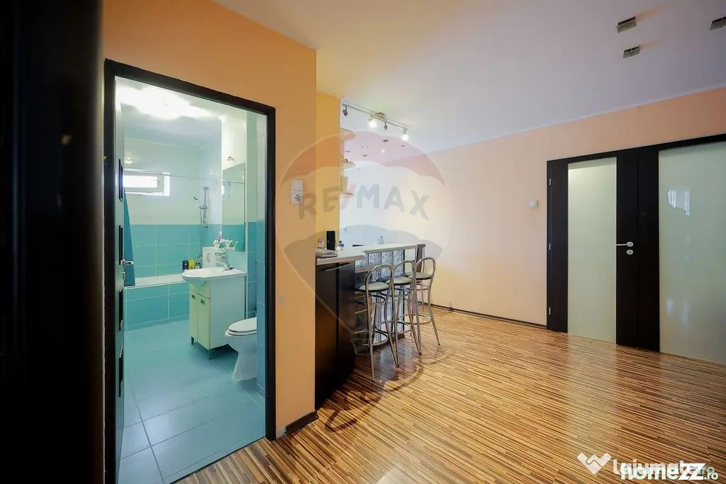 De vânzare apartament cu 3 camere în zona Nufărul - Oradea (Bihor)
