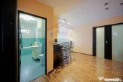 De vânzare apartament cu 3 camere în zona Nufărul 
