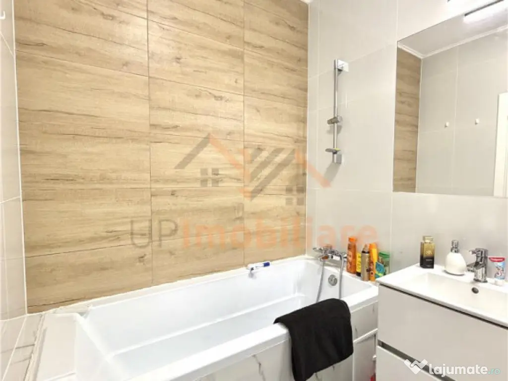 APARTAMENT DE VANZARE | 3 CAMERE | PRIMA UNIVERSITATII | OR