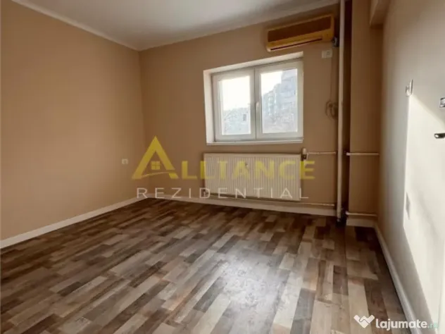 Apartament 3 camere decomandat, 3 min Metrou Aparatorii Patr