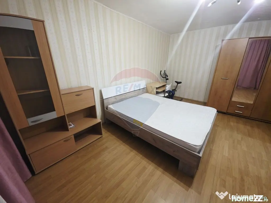 Apartament cu 1 camere de vânzare Zona Carpați, Piatra ...