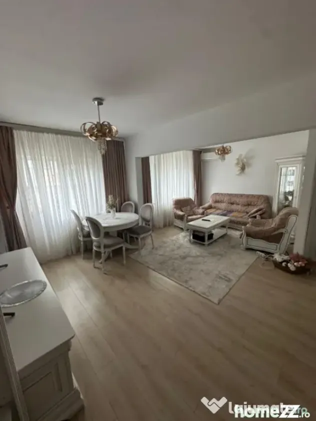 Apartament 4 camere de vânzare INEL 1 - EDEN