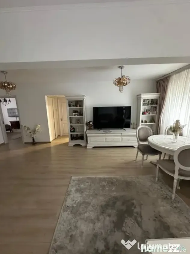 Apartament 4 camere de vânzare INEL 1 - EDEN
