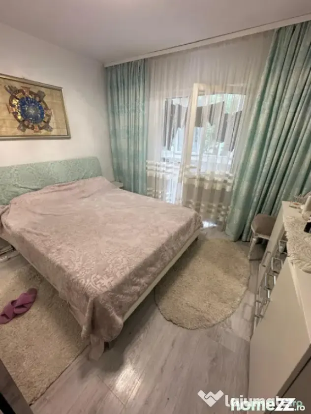 Apartament 4 camere de vânzare INEL 1 - EDEN