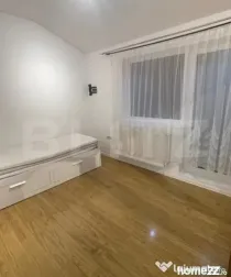 Apartament 3 camere de vânzare, decomandat, terasa ,zona ce