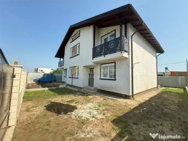 Vila tip duplex | 4 camere | 2 bai | Panouri solare