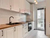 Apartament modern 3 camere, cu parcare, de închiriat la ... 