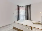 Apartament modern 3 camere, cu parcare, de închiriat la ... 