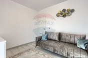 Apartament modern 3 camere, cu parcare, de închiriat la ...