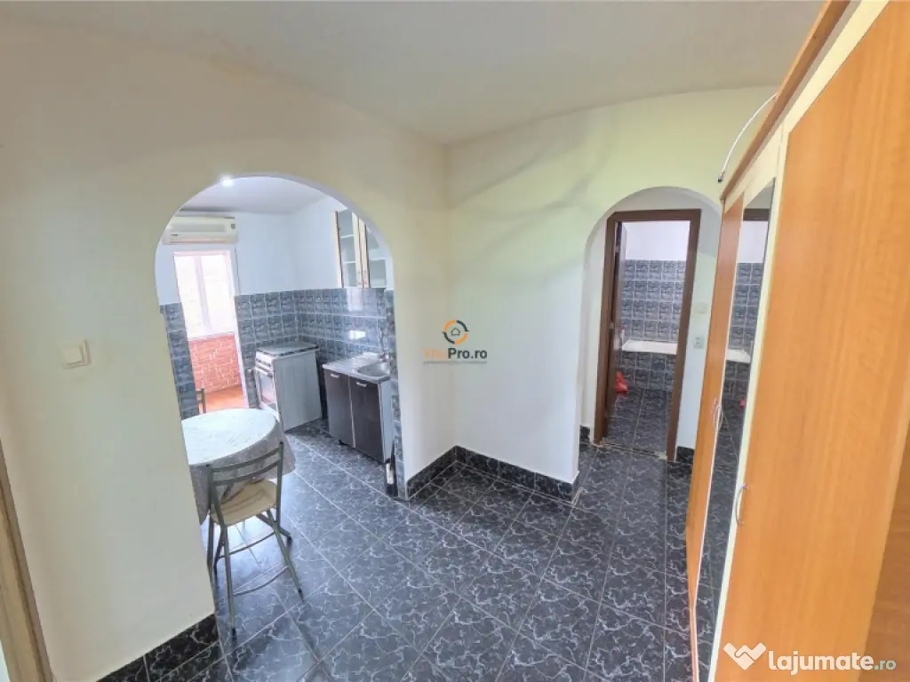 Apartament cu 2 camere decomandat etaj 4 zona Soarelui