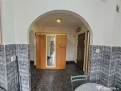 Apartament cu 2 camere decomandat etaj 4 zona Soarelui 