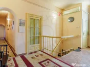 Apartament intr-o casa interbelica. 