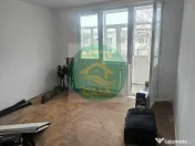 Apartament 3 camere, liber 