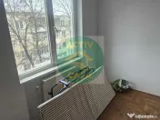 Apartament 3 camere, liber 