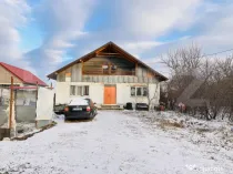 Casa 5 camere Manzatesti