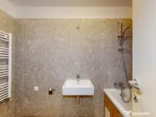 Garsoniera etaj 1/12 plus parcare subterana 13 Septembrie... 