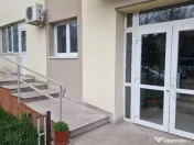 Spațiu comercial – apartament 3 camere la Parter, Zona Tei.Maica Domnu 
