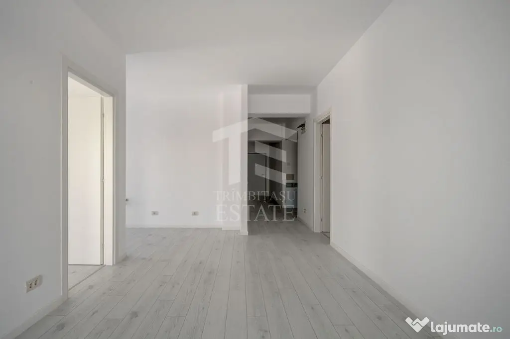 3 CAMERE VEDERE SUPERBA SPRE LAC BLOC NOU FINALIZAT TERAS...
