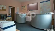 Proprietate industrială cu vizibilitate DN13 – Hală, bir