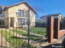 Casa/Vilă cu 4 camere de vânzare in Santandrei