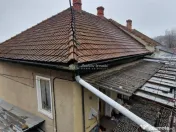 Resita Casa la Pret de Apartament,Parter, Etj 1 si Pod, Zona 