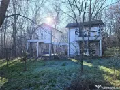 Teren central de vânzare 