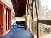 Casa cu etaj de Zimandu Nou 