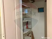 Apartament cu 3 camere la curte comuna, in zona Romanilor 