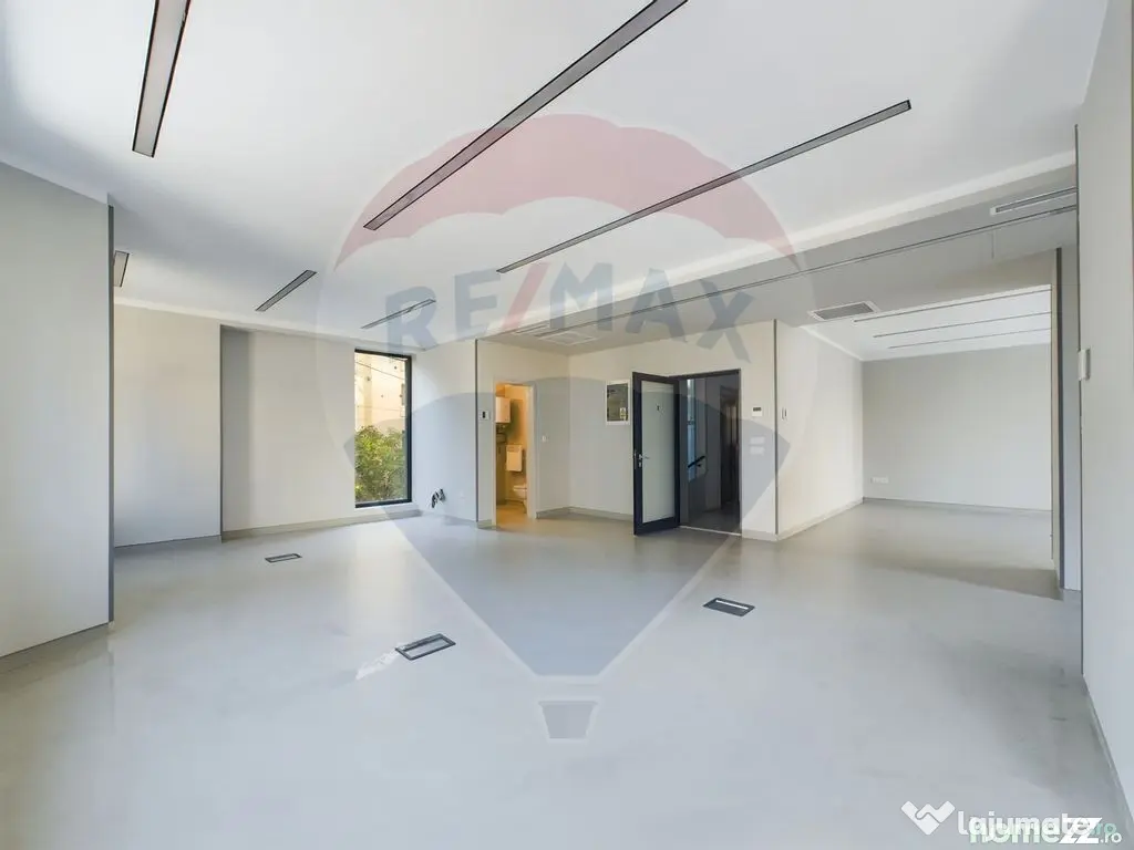 Oportunitate - Spatiu de birouri premium in Cladire Mixta...