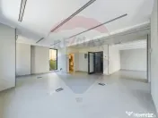 Oportunitate - Spatiu de birouri premium in Cladire Mixta...