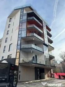 Oportunitate - Spatiu de birouri premium in Cladire Mixta...