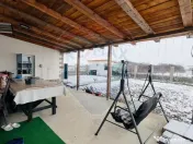 Casă / Vilă cu 4 camere de vânzare 