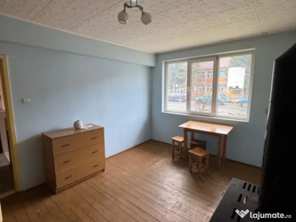 Apartament 2 camere, 52 mp, zona Ferneziu – Scoala Sadovea