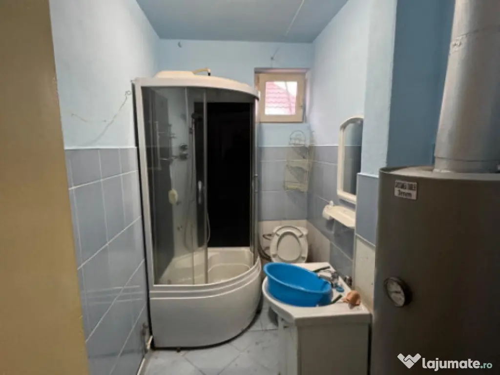 Apartament 2 camere, 52 mp, zona Ferneziu – Scoala Sadovea